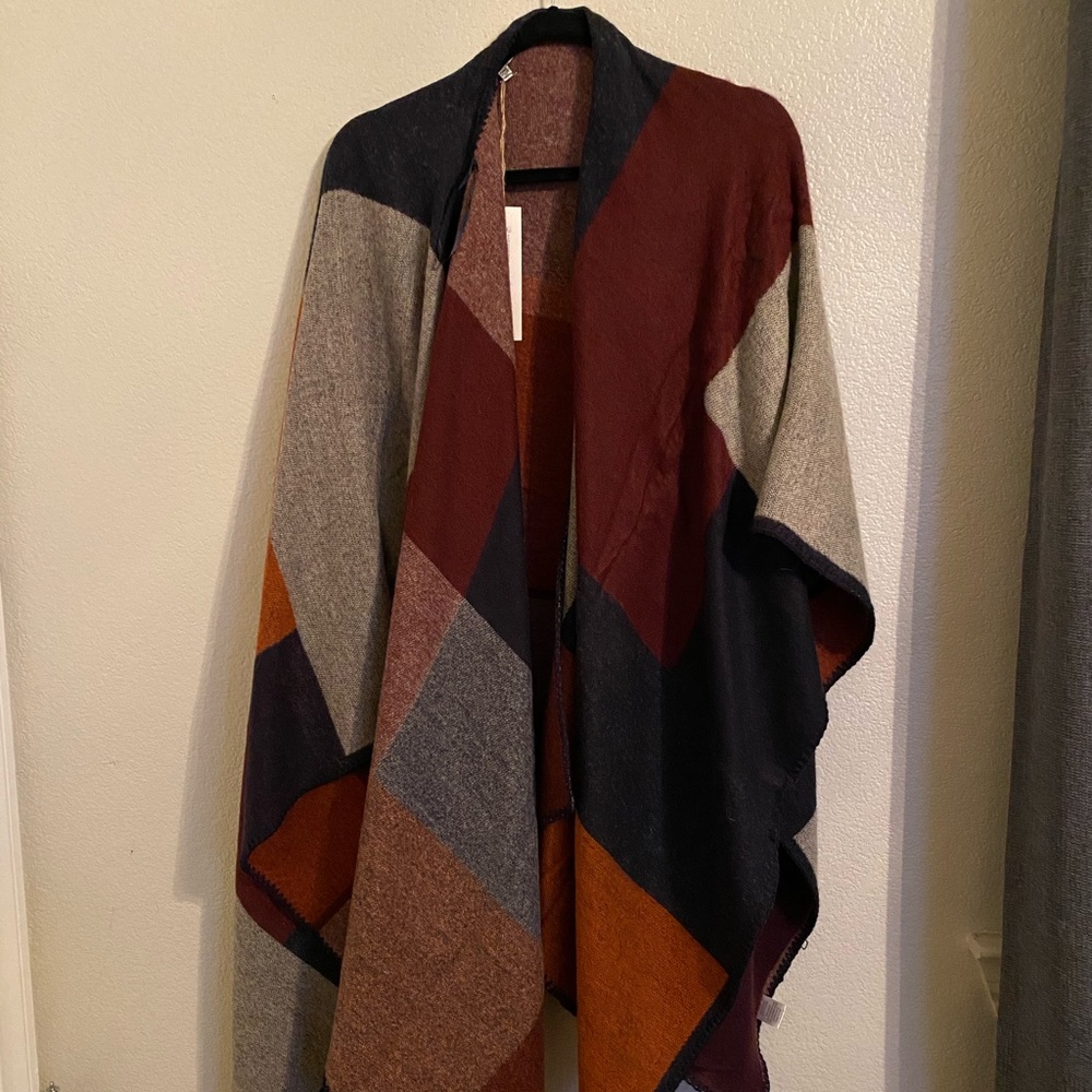 Fall style poncho